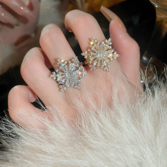 Sparkling Flower Rotating Ring – Adjustable Elegant Spinning Ring for Women & Girls, Fashion Jewelry